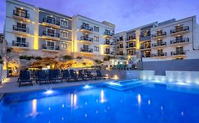 Pergola & Spa Mellieħa 4*